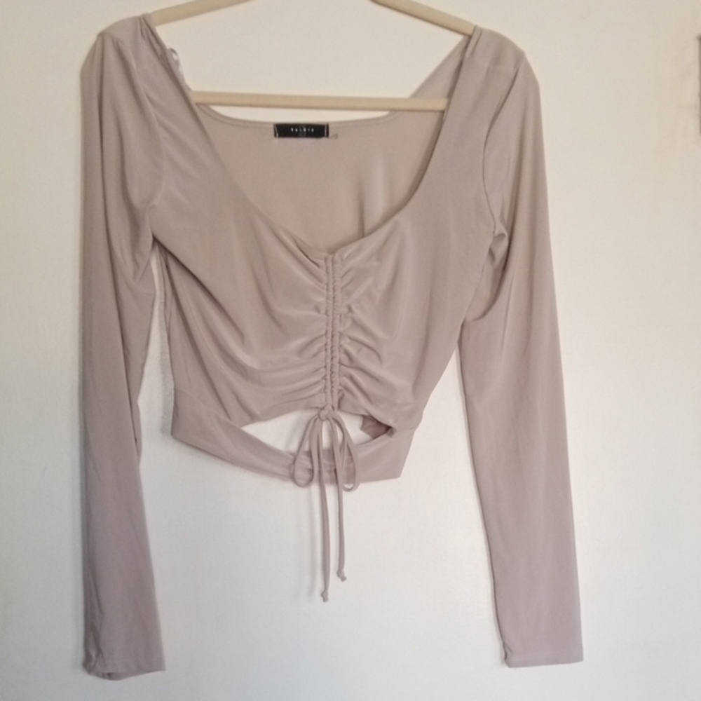 Women Neutral Long Sleeve Ruched Top Pick A Boo Stomach 21 Saints . Size Large